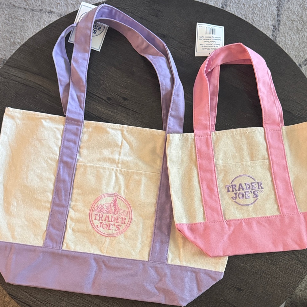 Trader Joe’s BUNDLE (1) LARGE canvas tote & Mini tote bag